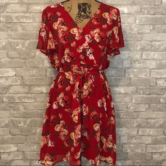 Maurices Dresses & Skirts - Maurices Wrap Style Floral Dress